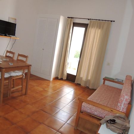 Apartamentos Sa Cala Cala Morell Luaran gambar